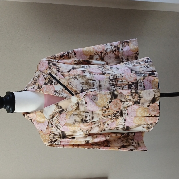 Walking Art Australia Jacket - Picture 3 of 14